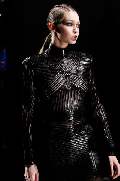 Look 147